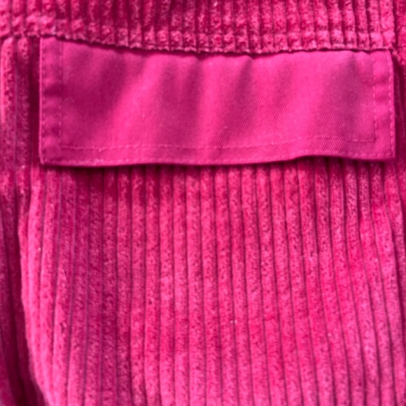 The Red i Corduroy jacket with detachable sleeves. - Picture 8 of 10